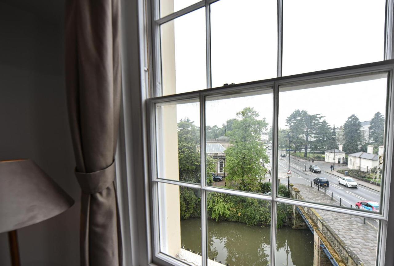 Victoria Colonnade Aparthotel Leamington Spa Exterior foto